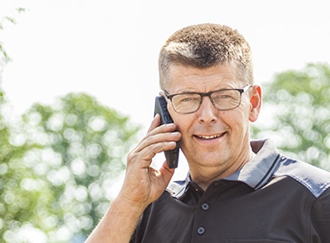 Gert-Jan Schonenberg aan de telefoon